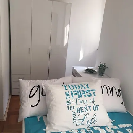 Studio Apartment Ivana Zagreb